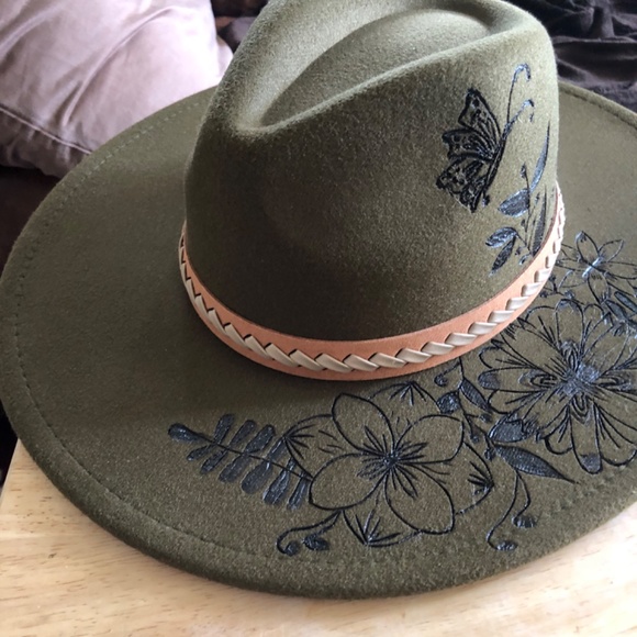 Fedora hat hand burned - Picture 2 of 2